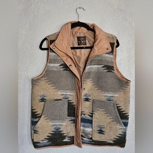 Outdoor collection  Men's Fleece  Tan/Gray Vest Size M